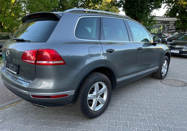 Volkswagen Touareg cena 79900 przebieg: 250000, rok produkcji 2015 z Trzebnica małe 631